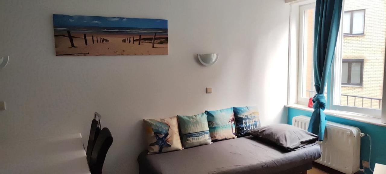 Studio 2/4P Avec Salle De Bain Prive Oostende Dış mekan fotoğraf